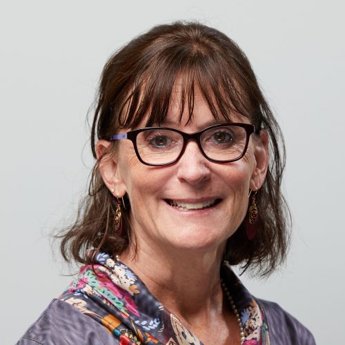 Cindy Hess headshot