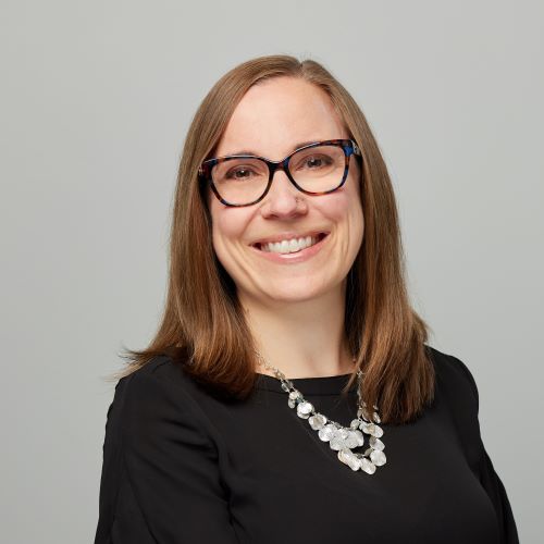 Erin Gibbons headshot